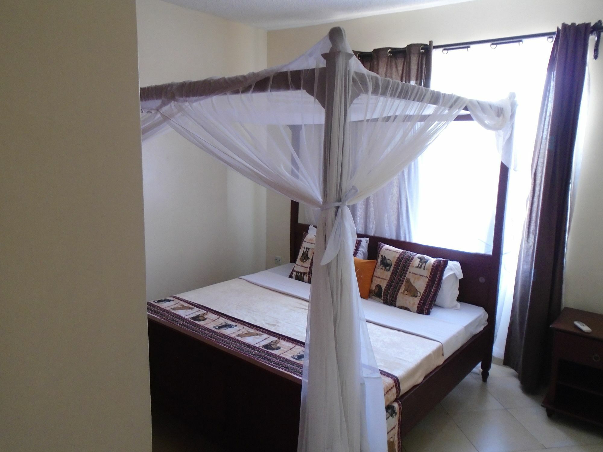 Pawenzi Serviced Apartments Mombasa Exterior photo